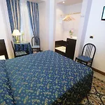 Otel Sweet 2*